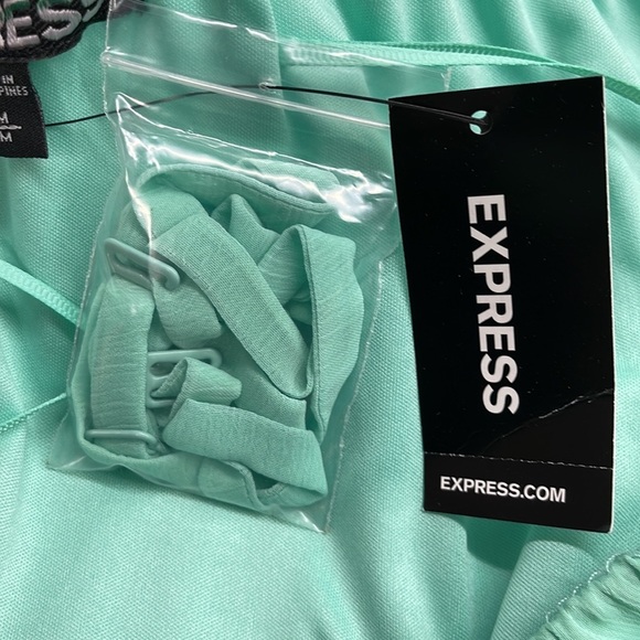 Express NWT Light Green Convertible Strapless Mini Dress Size Medium - Picture 9 of 12